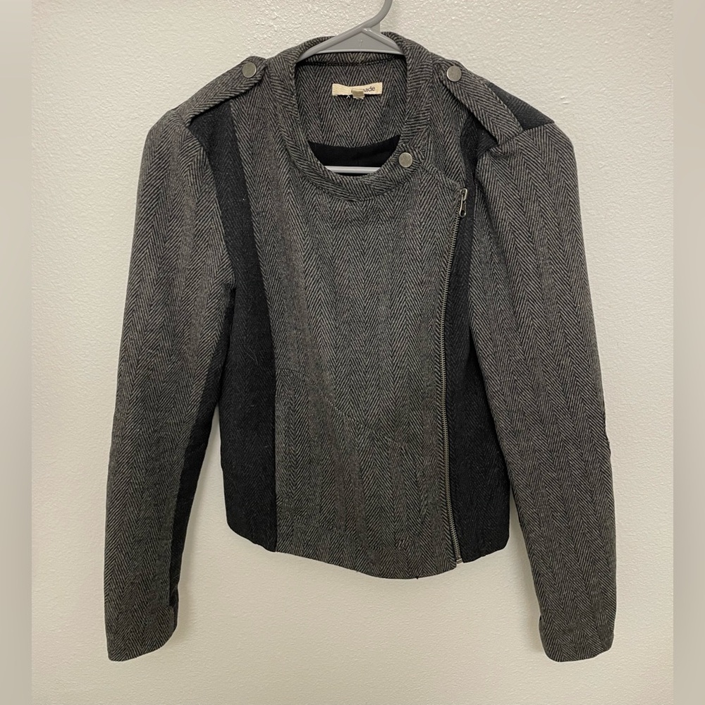 Herringbone pattern wool jacket